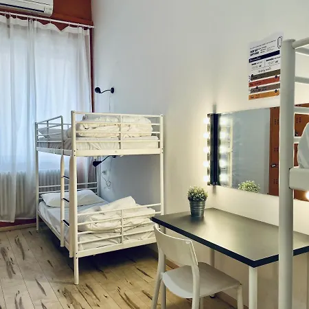 Hostal Quo