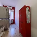 Quo Hostel *